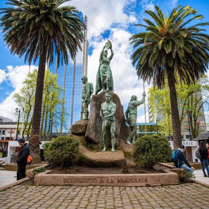 Monumento a la Araucanía, Temuco